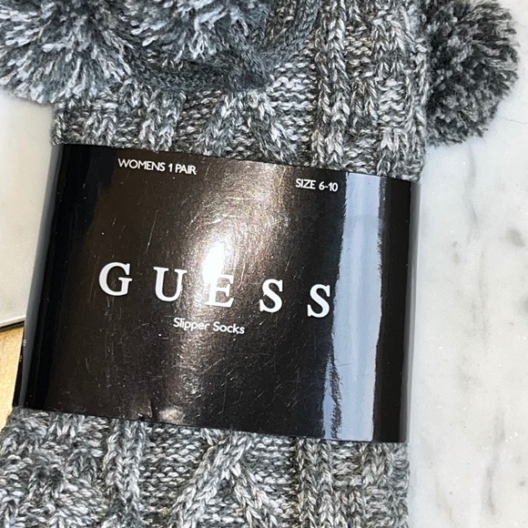 Guess TV/reading socks, cozy, green & white, with pom-poms. - Picture 2 of 7